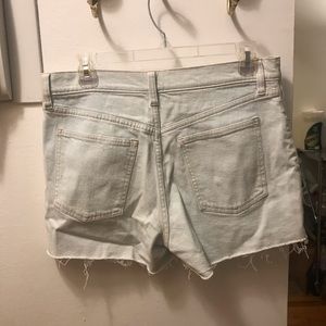 New Gap stone wash jean shorts